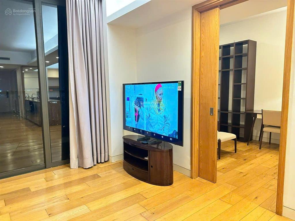 Bán căn 2n2vs tòa indochina (iph) xuân thủy, giá hời thị trường, nhà đẹp, 10,5 tỷ  0988 982 ***