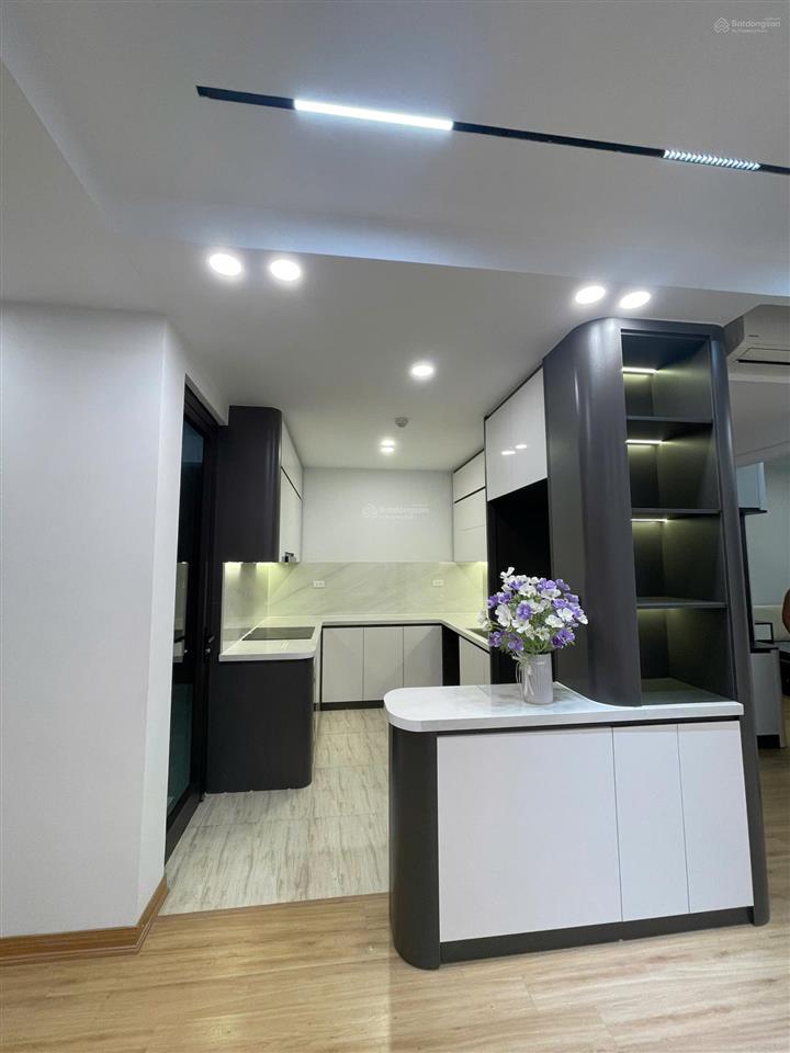 Bán căn hộ 3 ngủ, 2 ban công  106m² tòa chelsea residences, nội thất mới đẹp, 12,7 tỷ  0988 982 ***