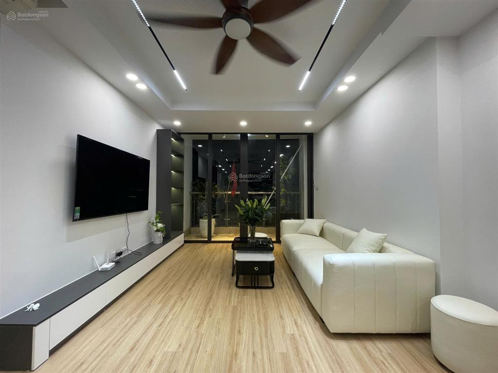 Bán căn hộ 3 ngủ, 2 ban công  106m² tòa chelsea residences, nội thất mới đẹp, 12,7 tỷ  0988 982 ***