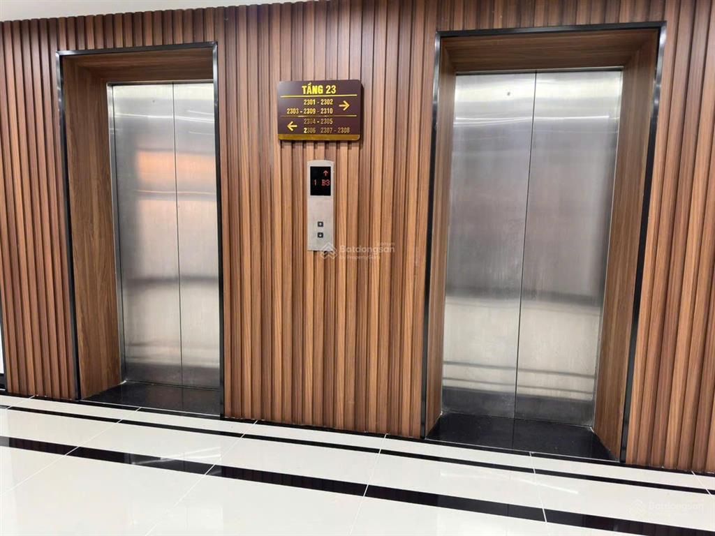 Cô nga muốn bán căn 3n 152m tòa 29t1 hoàng đạo thúy, giá bán nhanh cho khách thiện chí  0988 982 ***