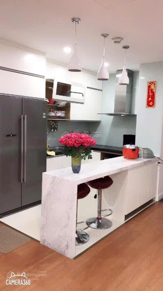Nhà đẹp tìm chủ mới thăng long no 1, căn hoa hậu ban công đn 117m2  3n 2vs, 9,8 tỷ  0988 982 ***