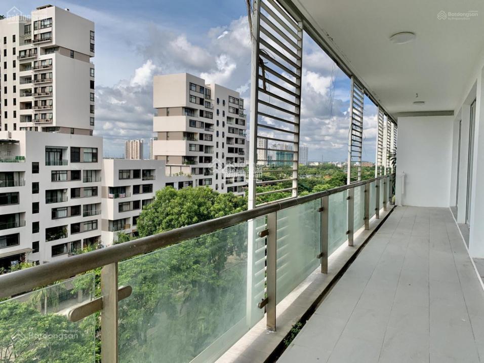 Chủ nhà cần bán gấp căn hộ garden plaza 1, 140m2, nhà cũ ,thích hợp mua để đầu tư cải tạo