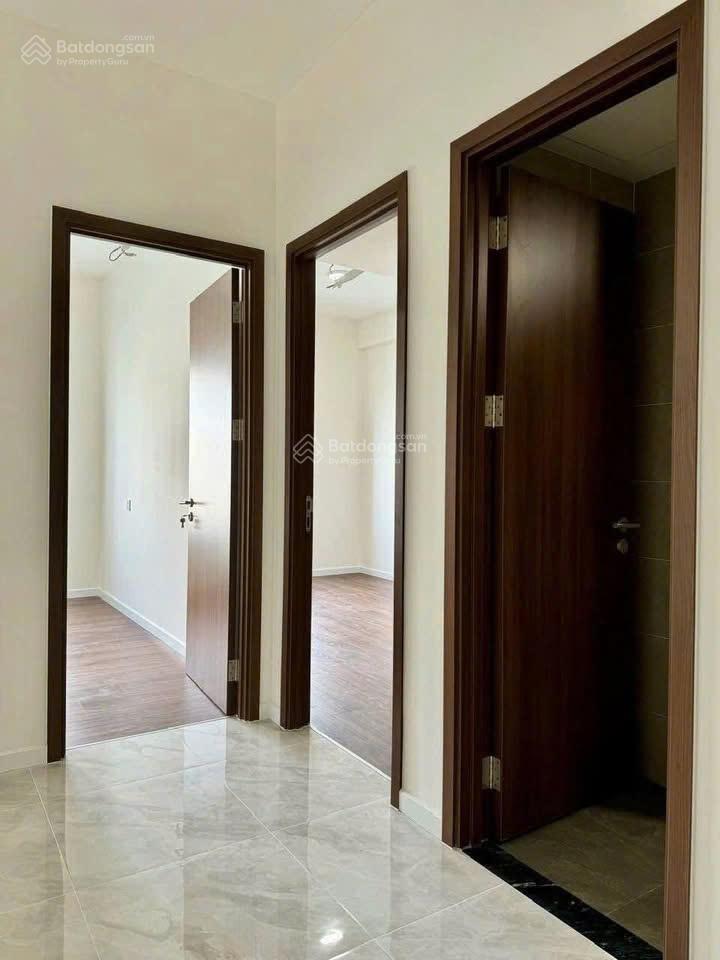 Chính chủ cho thuê gấp căn 2pn+2wc giá 11tr/tháng view landmark 81 toàn thành phố