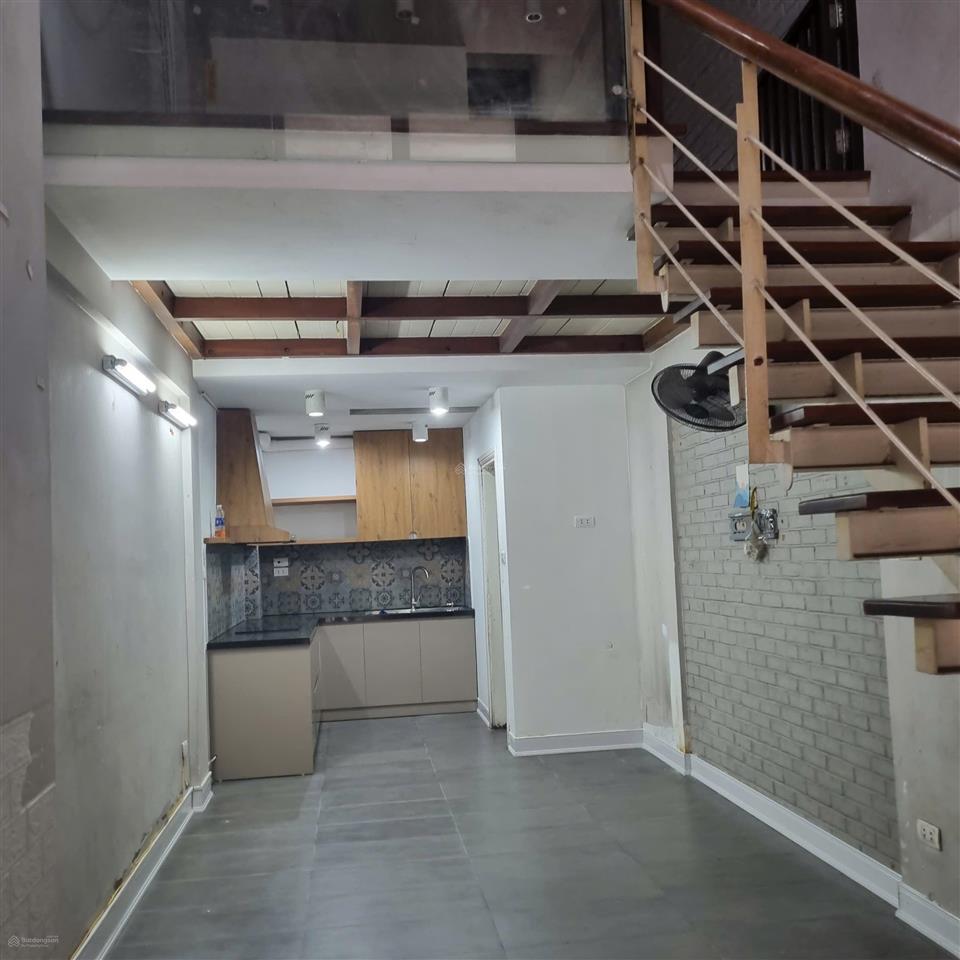 Chính chủ cho thuê nhà thanh xuân trung giá chỉ 12 triệu, khu dân cư đông đúc