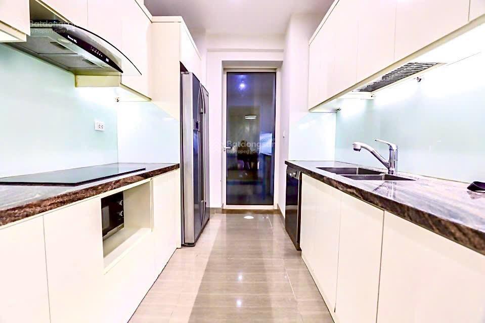 Tôi cần cho thuê nhanh căn hộ cao cấp 3pn full nội thất tại ciputragiá 20tr/tháng.  0363 728 ***
