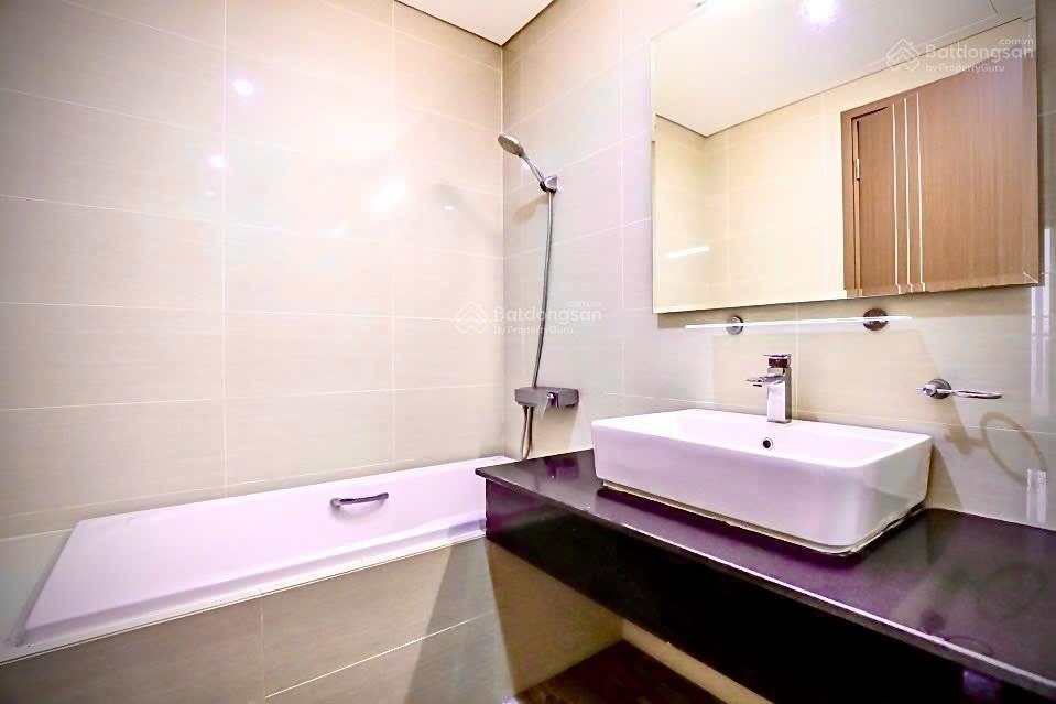 Tôi cần cho thuê nhanh căn hộ cao cấp 3pn full nội thất tại ciputragiá 20tr/tháng.  0363 728 ***