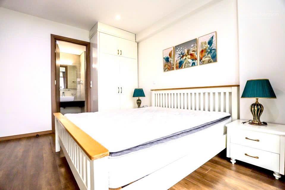 Tôi cần cho thuê nhanh căn hộ cao cấp 3pn full nội thất tại ciputragiá 20tr/tháng.  0363 728 ***