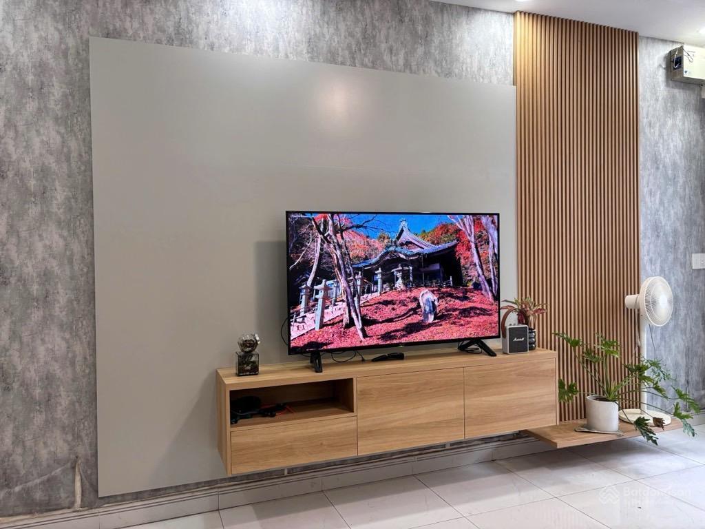 Bán gấp nhà hẻm 8m ôtô tránh  4 tầng btct  (4.2x15m)  nguyễn xí, bình thạnh  giá tốt