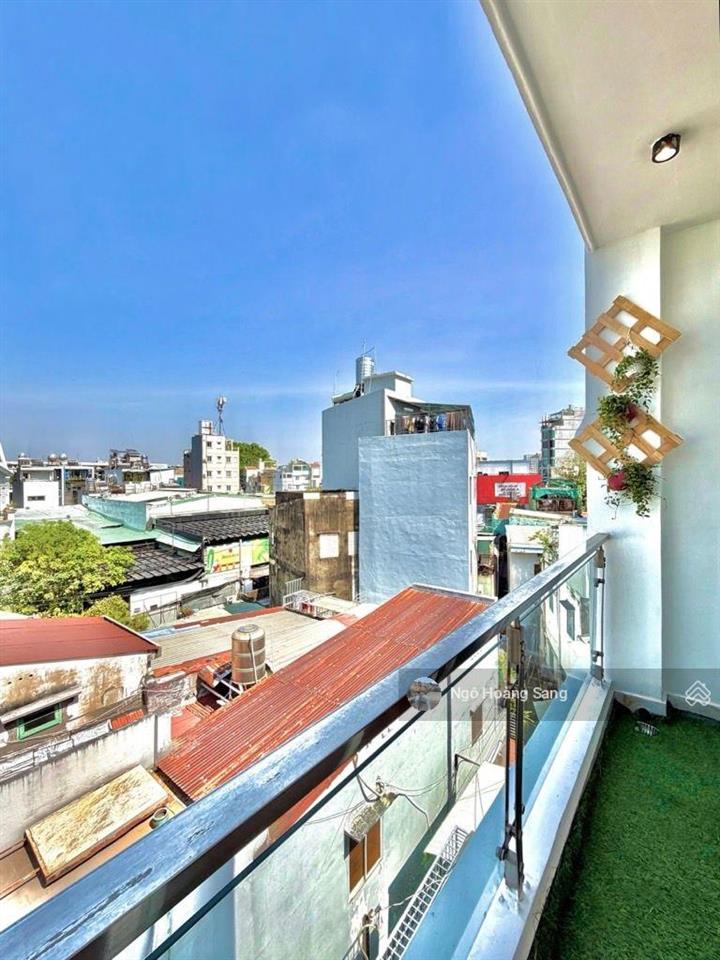 Nhà mới keng  gần mặt tiền  4 tầng btct full nội thất  sd 140m2  gần chợ bà chiểu