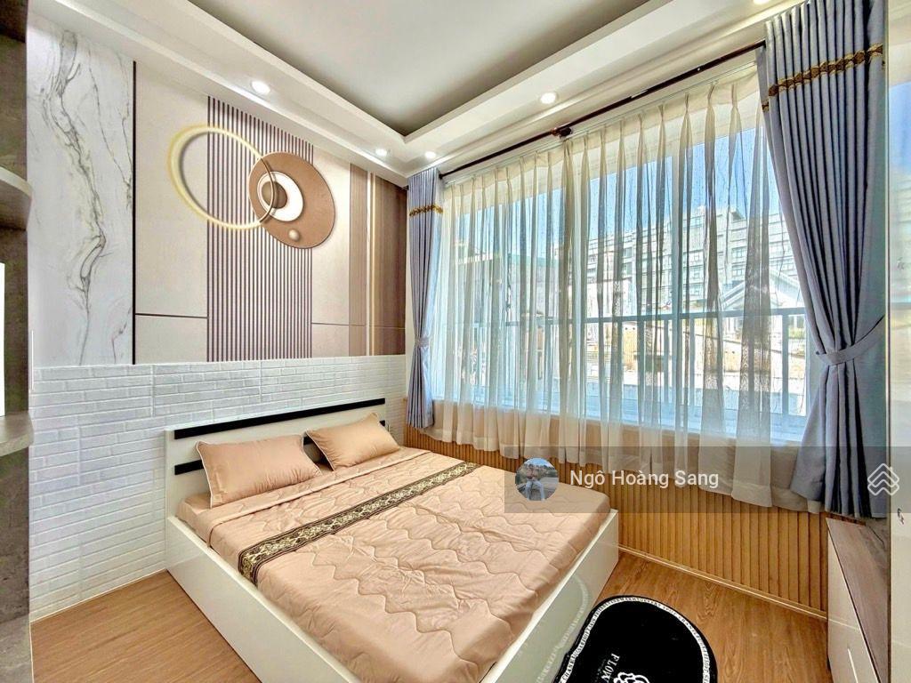 Nhà mới keng  gần mặt tiền  4 tầng btct full nội thất  sd 140m2  gần chợ bà chiểu