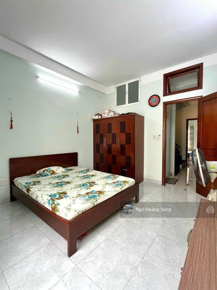 Bán nhà nơ trang long  4x16m vuông vức  hxh  nhà mới vào ở ngay  sát dự án rạch xuyên tâm