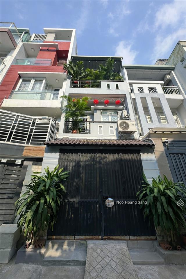 Bán nhà nơ trang long  4x16m vuông vức  hxh  nhà mới vào ở ngay  sát dự án rạch xuyên tâm