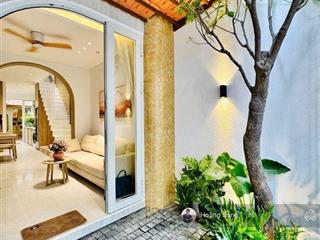 Nhà đẹp như homestay sân vườn full nội thất cao cấp  60.3m2, chỉ 7.95 tỷ