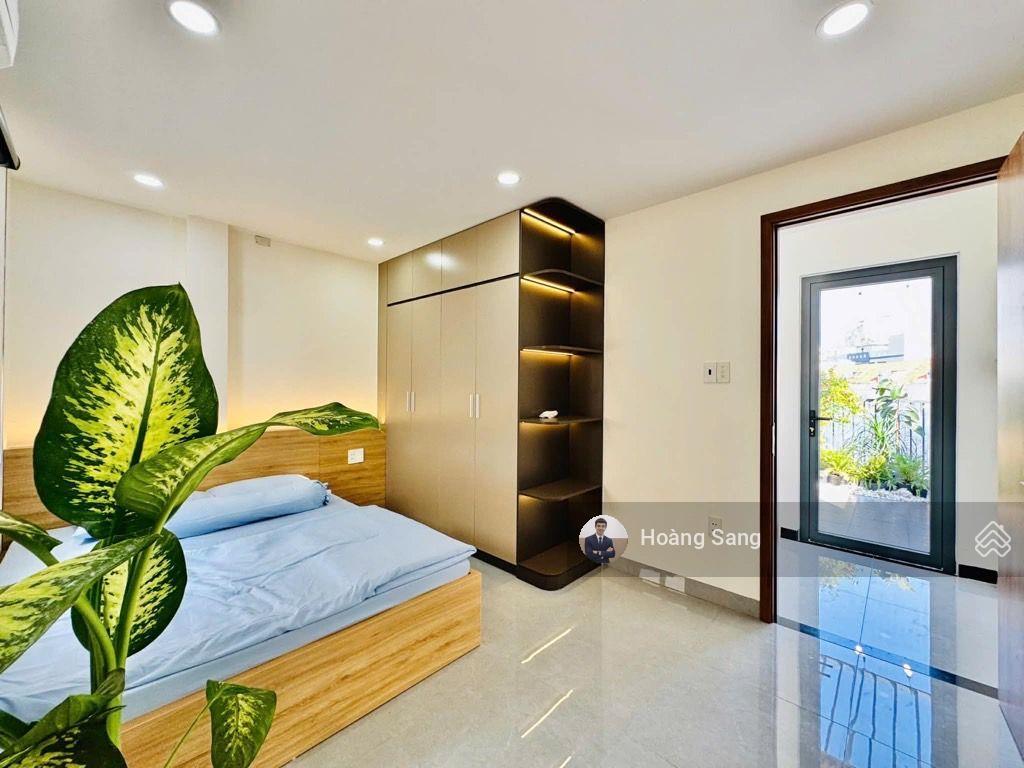 Siêu phẩm 4 tầng btct  khu đường d sầm uất  tặng full nội thất vào ở ngay