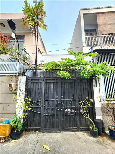 Siêu phẩm nhà c4 tiện xây mới 5 tầng  hxh 6m kinh doanh  gần mặt tiền kế bên khu dân cư bình lợi