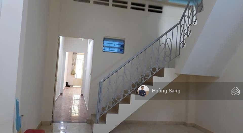 Giá cực tốt chỉ 111tr/m2  ngang 4,3m  78m2 2 tầng  lê quang định  tiện xây mới, dân trí cao