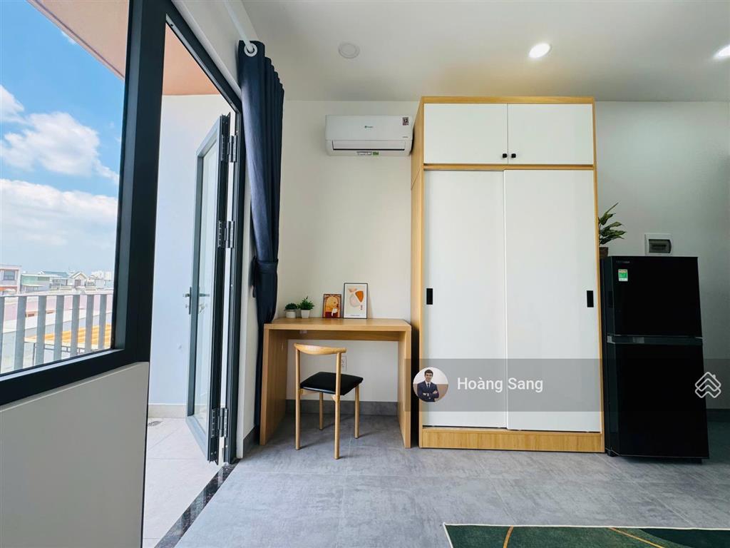 Studio ban công tách bếp thang máy, điện biên phủ sát đh hutech  full nội thất  an ninhphòng mới