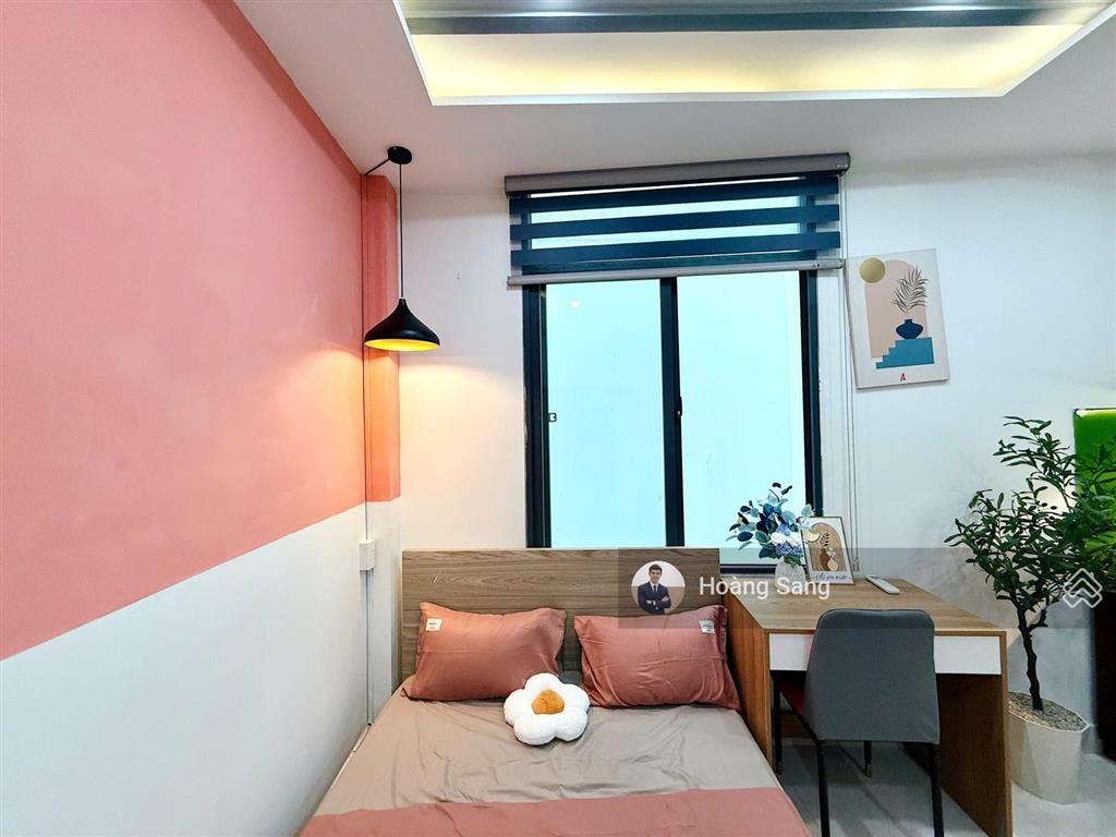 Trống studio vạn kiếp  sát phan xích long  gần q1  full nội thất  giá rẻ ngay cầu bông