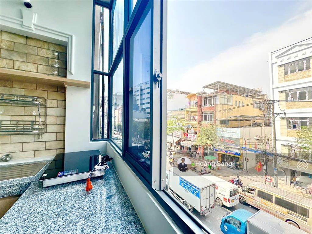 Còn 1 phòng hiếm có | đinh bộ lĩnh gần khu nguyễn gia trí | studio ban công tách bếp phòng rộng