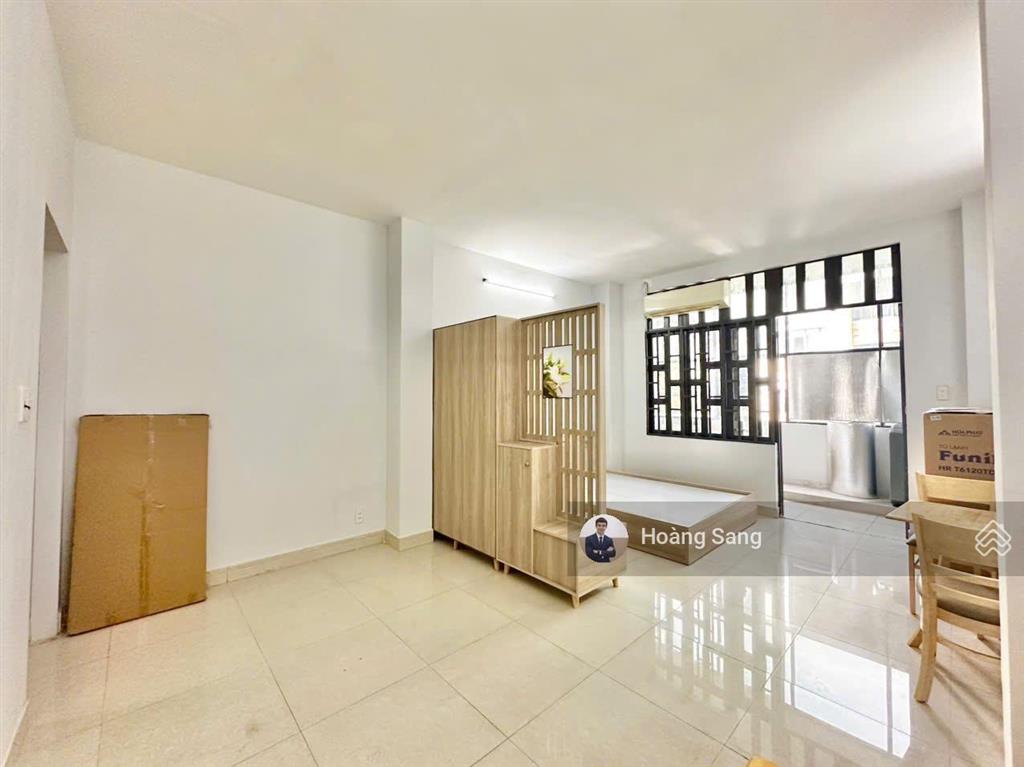 Còn 1 phòng hiếm có | đinh bộ lĩnh gần khu nguyễn gia trí | studio ban công tách bếp phòng rộng