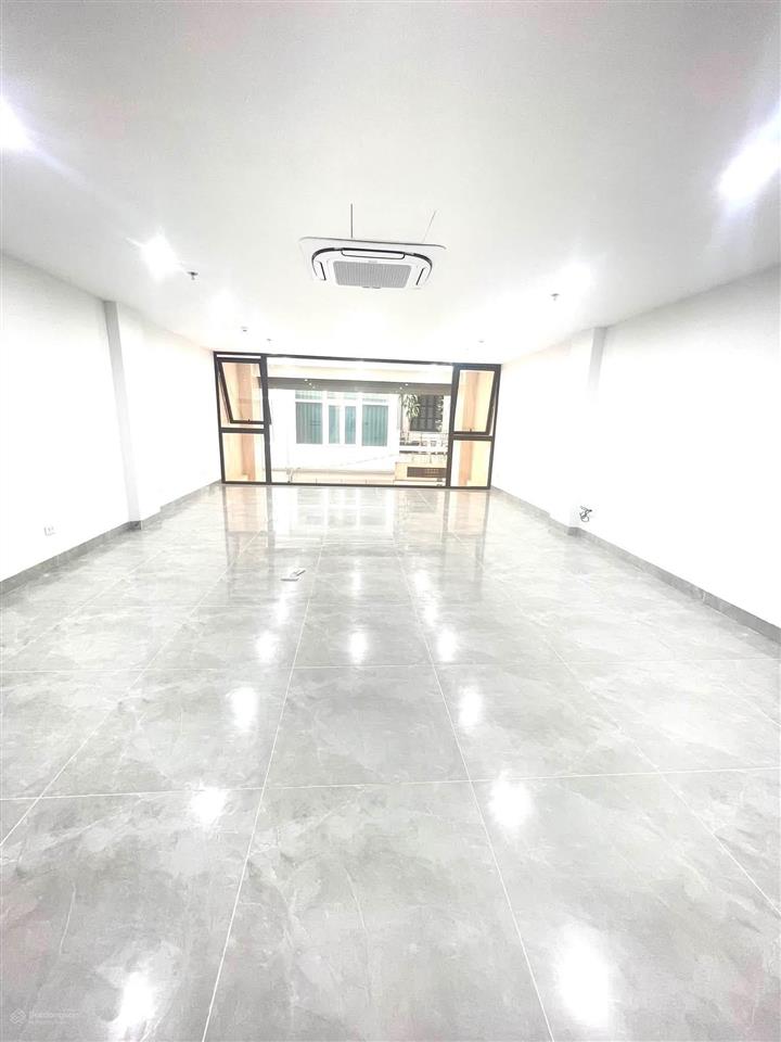 Với 59.5 tỷ có ngay siêu phẩm toà vp 9 tầng có hầm dt 88m2x9tx5.7m mặt tiền view hồ phương mai