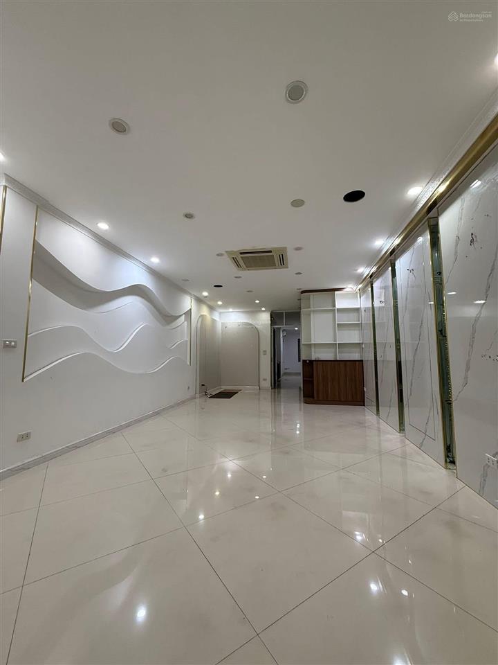 Mặt phố lê trọng tấn  toà vp  86m x 7 tầng  vị trí đẹp  dòng tiền 180 tr/1th  giá 58 tỷ (tl)