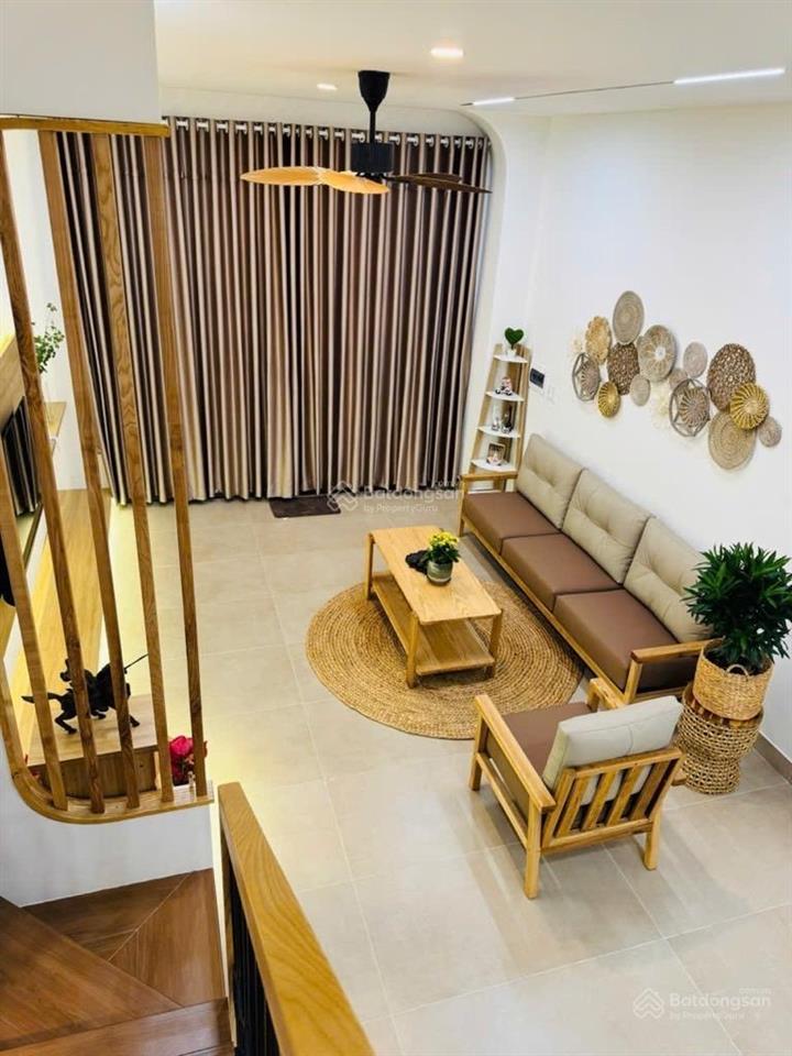 Nhà 7 tỷ 4 tầng, full nội thất 83m2, hoàn công đủ, pháp lý sạch