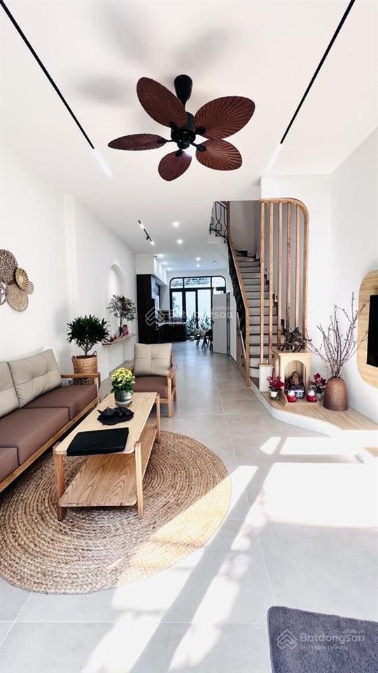 Nhà 7 tỷ 4 tầng, full nội thất 83m2, hoàn công đủ, pháp lý sạch