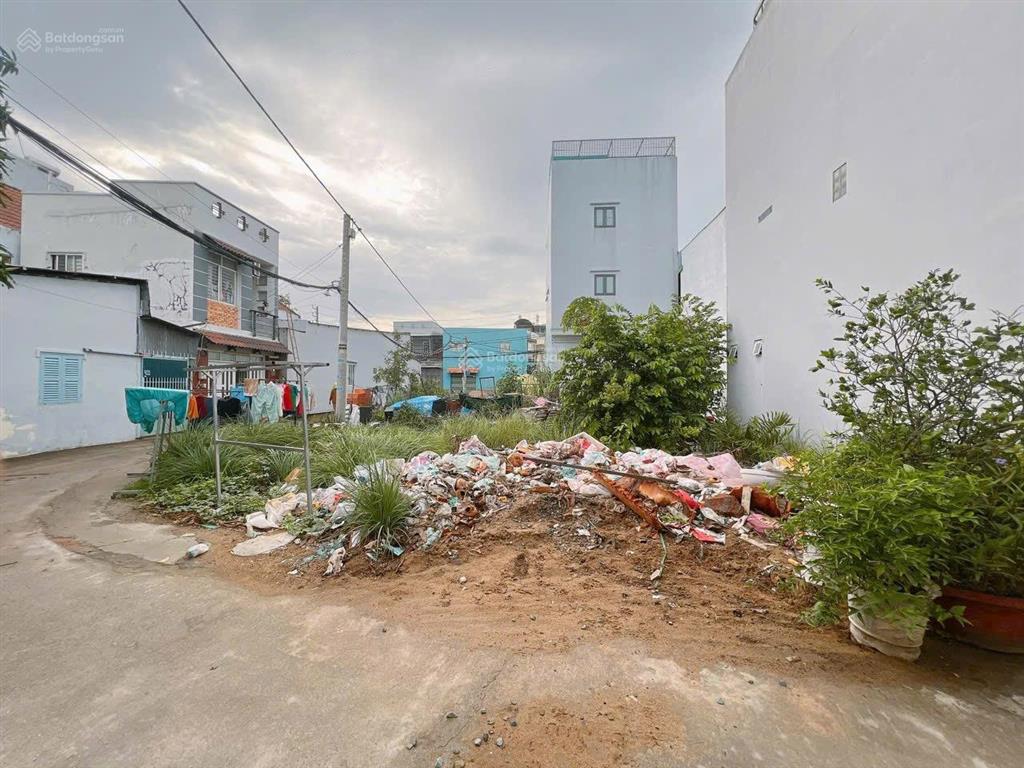 Đất 110m2 (8 x 14m), đường lâm văn bền, quận 7, chỉ 6 tỷ đồng