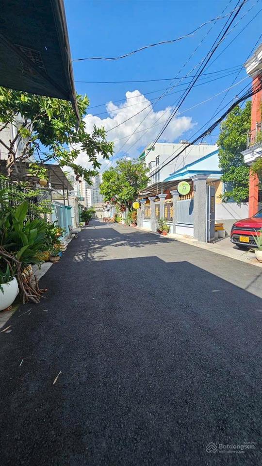 Đất 110m2 (8 x 14m), đường lâm văn bền, quận 7, chỉ 6 tỷ đồng