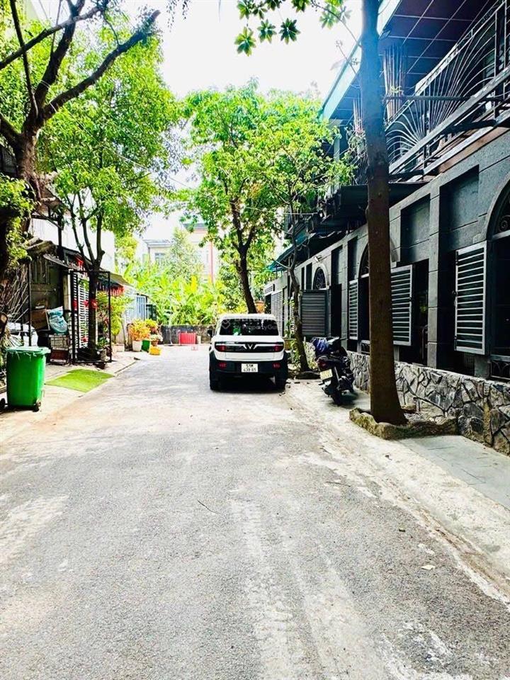Nhà 4 tầng, lâm văn bền, hẻm taxi đón tận cửa, 90m2, ngay lotte q7, chỉ 7 tỉ