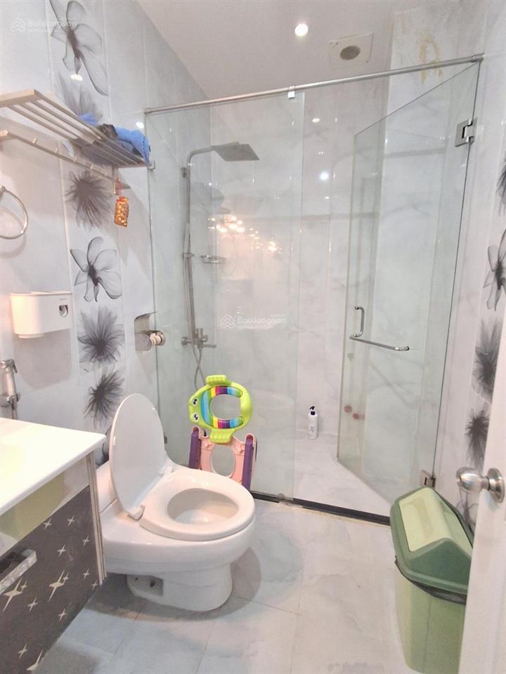 Nhà để ở, 4 tầng, 75m (5 x 15m), phan huy thực , hẻm 8m, chỉ 7 tỷ , vào ở ngay