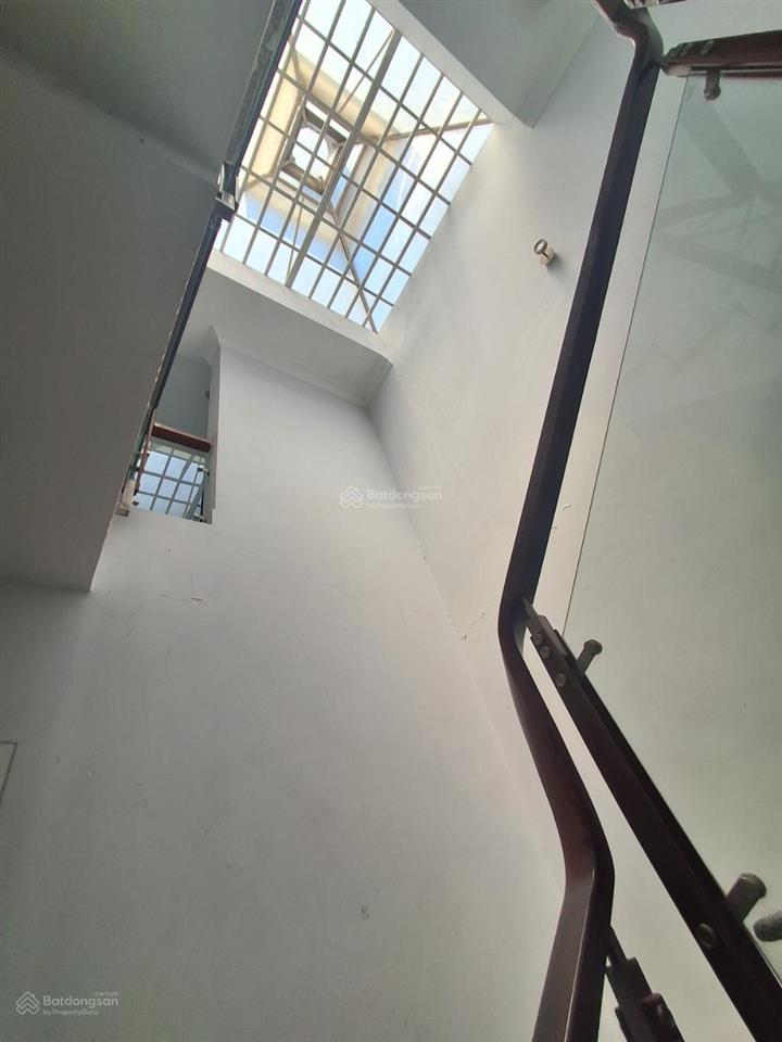 Nhà để ở, 4 tầng, 75m (5 x 15m), phan huy thực , hẻm 8m, chỉ 7 tỷ , vào ở ngay