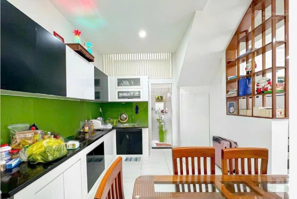 4 tầng nhỉnh 6 tỷ  77m2  lâm văn bền, q7  dòng tiền 25tr/tháng