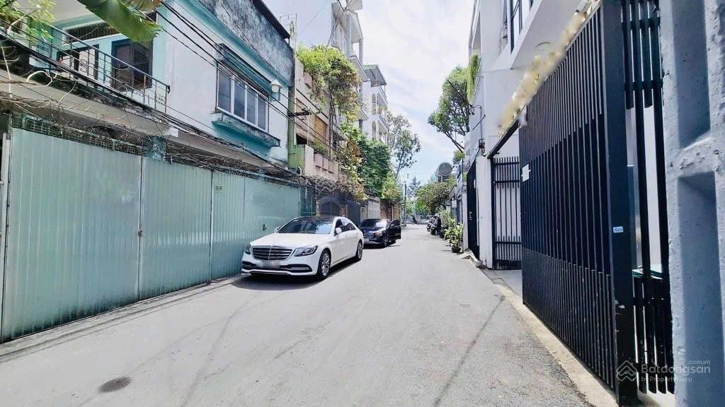 Nhà 180m2 (8 x 22m vuông vức), lâm văn bền, hẻm 6m, tiện xây mới q7, 12 tỷ