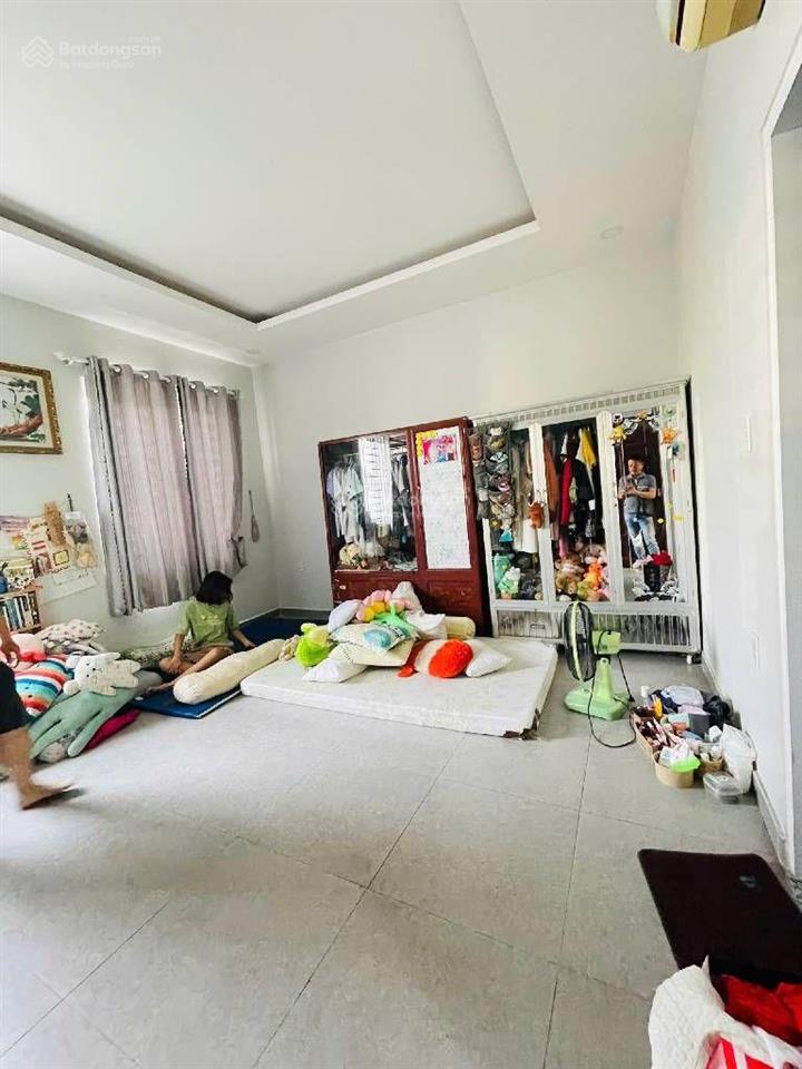 Nhà 90m², 4 tầng, lý phục man, ngang 5m chỉ 7 tỷ