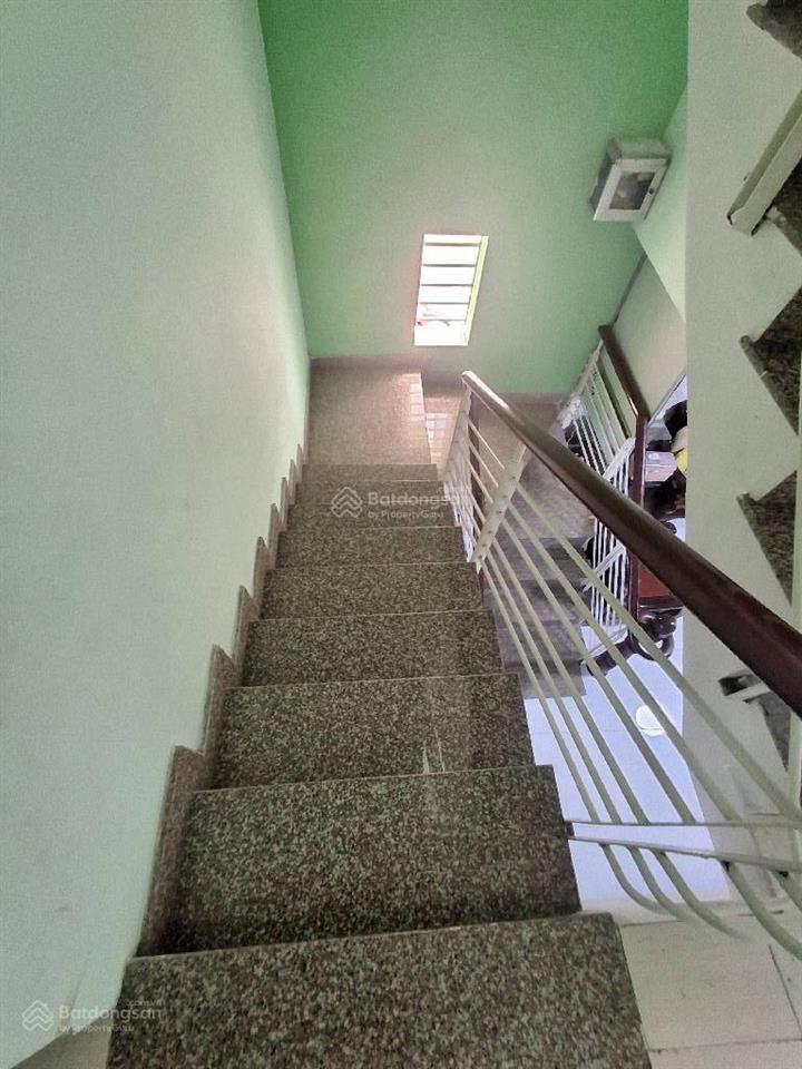 Nhà 6,4 tỷ, 96m2 (5 x 18m) vuông vức, kế bên siêu thị lotte mart q7
