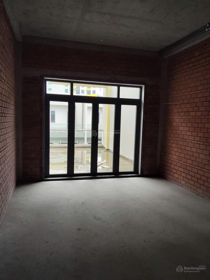 Bcons uni valley vị trí đẹp thoáng hàng sao việt. 1,55 tỷ đã sở hữu căn nhà 3 tấm
