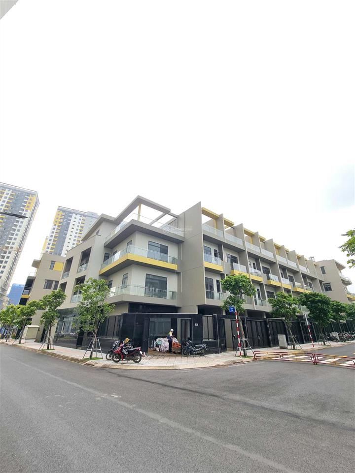 Bcons uni valley vị trí đẹp thoáng hàng sao việt. 1,55 tỷ đã sở hữu căn nhà 3 tấm