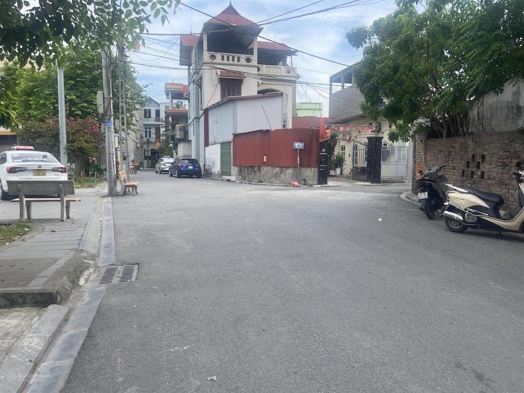 Bán 45m2 nam hồng đông anh ô tô tránh gần hồ điều hòa công viên, 400m tới đường võ văn kiệt
