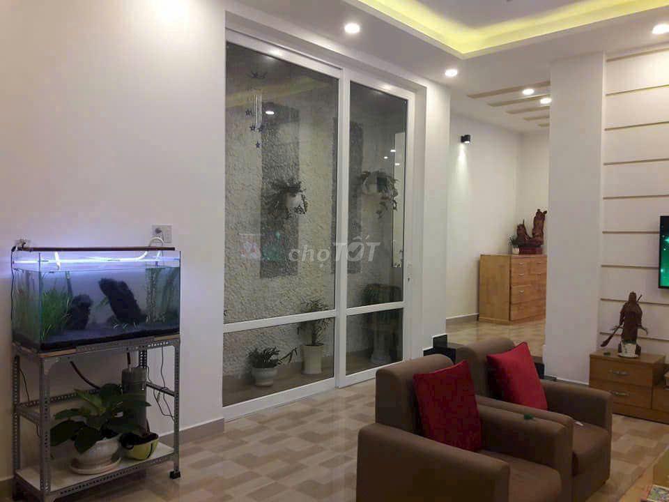 CHO THUÊ NHÀ 3 TẦNG - 5 PHÒNG NGỦ - SÂN Ô TÔ - THÔNG THIÊN HỌC ĐÀ LẠT