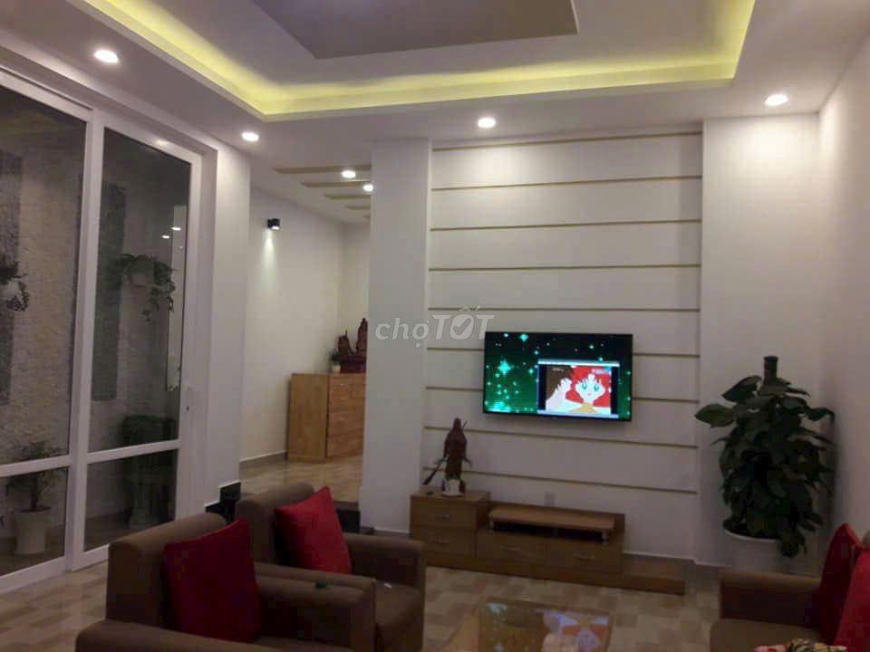 CHO THUÊ NHÀ 3 TẦNG - 5 PHÒNG NGỦ - SÂN Ô TÔ - THÔNG THIÊN HỌC ĐÀ LẠT