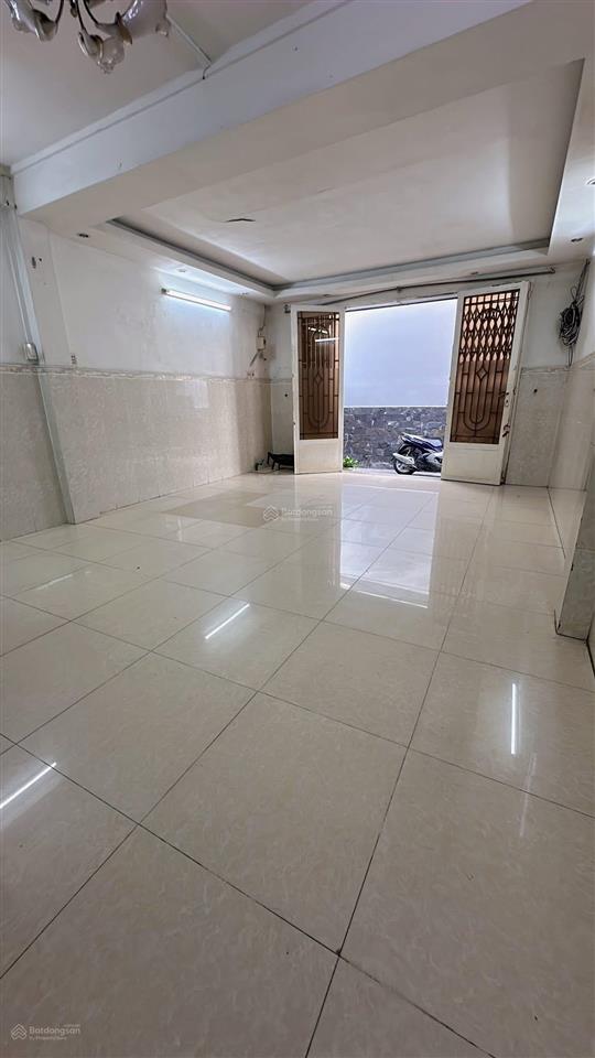 Bán nhà gần cầu nhị thiên đường, hàng hiếm, sổ hồng riêng, khu dân cư hiện hữu