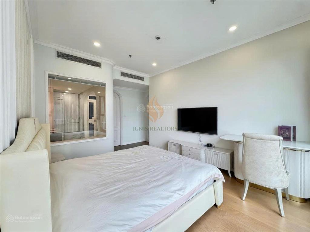 Chuyên cho thuê the river full giỏ hàng giá chuẩn  welcome môi giới hợp tác 3pn full nội thất 65tr