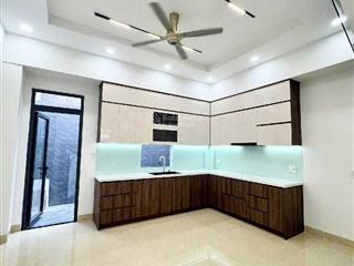 Ngộp bank 4,5 tỷ, 3 tầng 4pn dt 91m2 linh trung sát hoàng diệu đại học ngân hàng, nhỉnh 5 tỷ