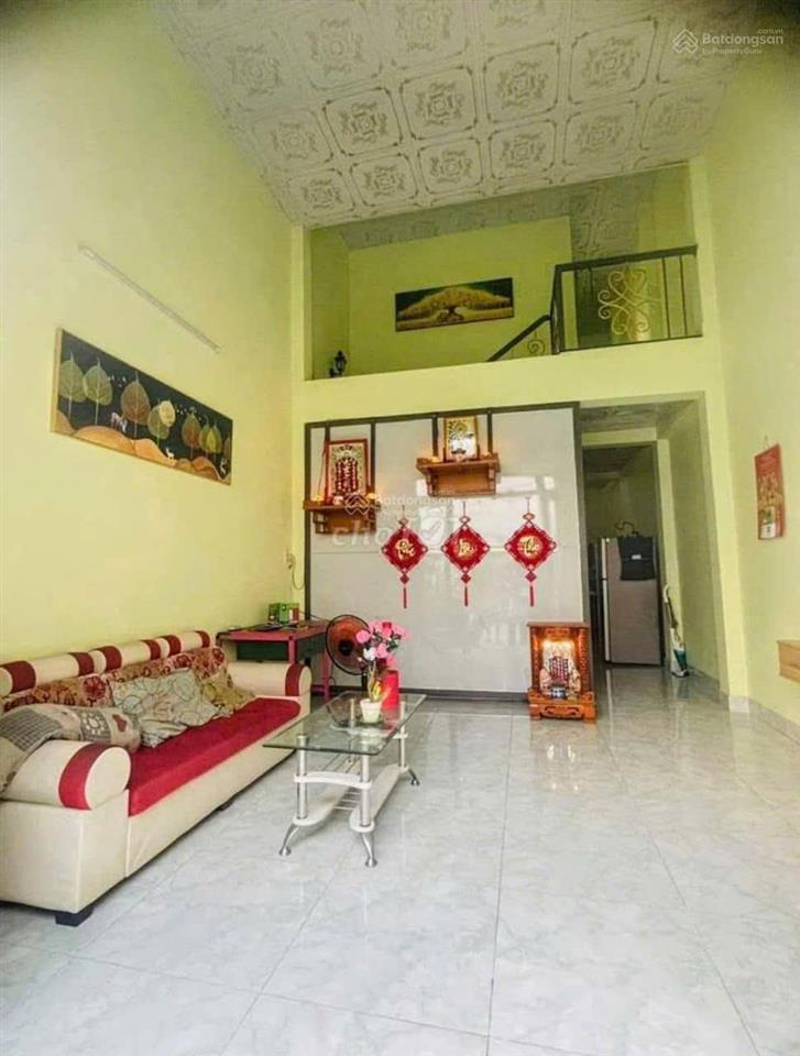Bán nhà đ nguyễn thị huê, bến xe an sương bà điểm hóc môn dt 107m2, giá 4 tỷ 990
