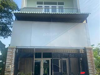 Nhà phố quận 9  sổ riêng  giá 6.5 tỷ
