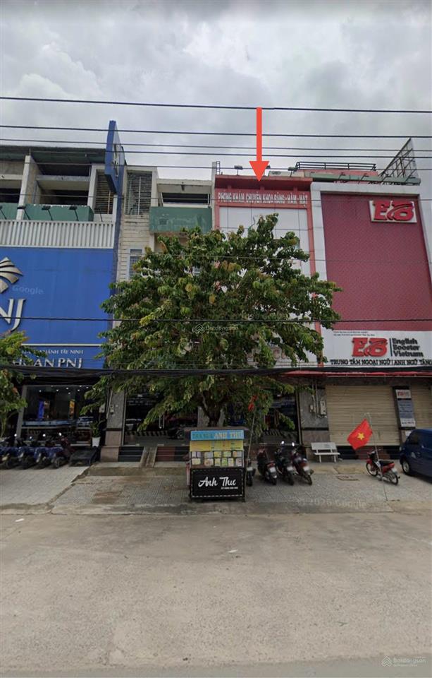 Cho thuê mặt bằng kinh doanh đắc địa mặt tiền ql22, trung tâm trảng bàng