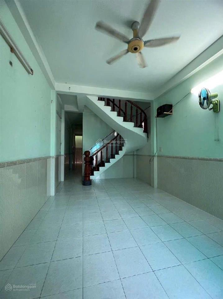 (chính chủ) giáp khu tên lửa, 90m2, 3pn, xe hơi tới nhà, gỗ nguyên khối, aeon mall, nhà thờ phaolo