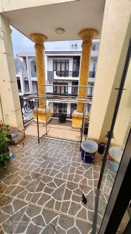 Giáp tên lửa  đường nhựa 10m thông  4 tầng 4pn 5wc  aeon mall  nhà thờ phaolo  nhà mới